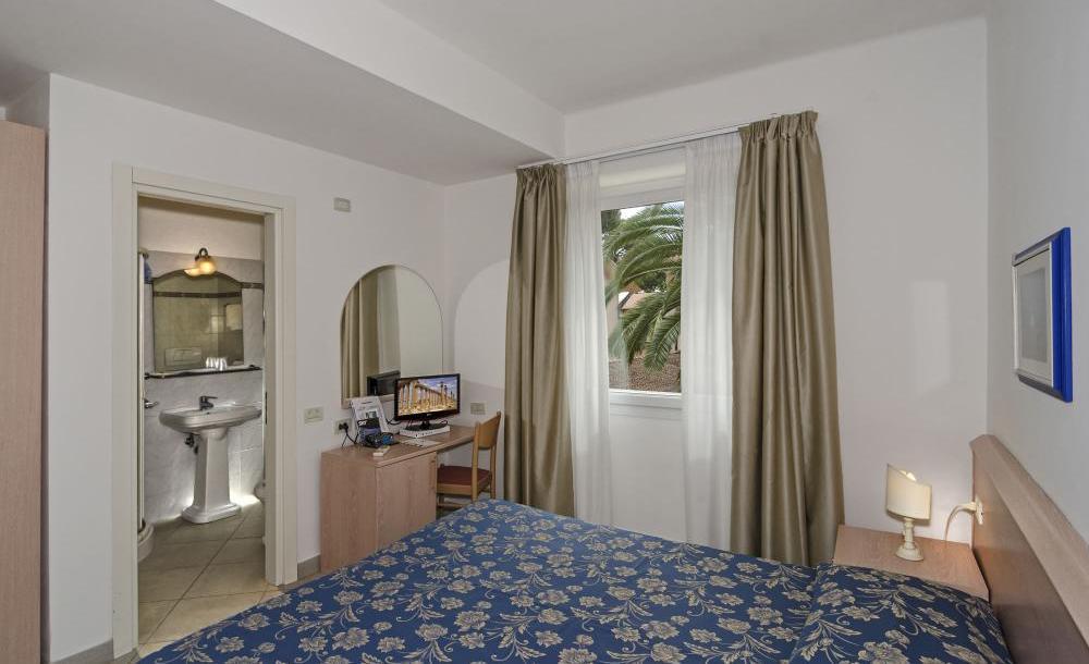 Hotel Nautilus Forte dei Marmi Room photo